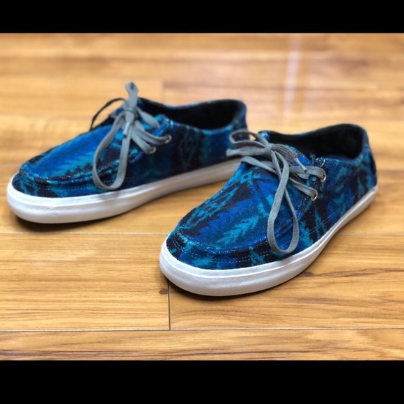 Aztec Van’s shoes - Picture 2 of 6